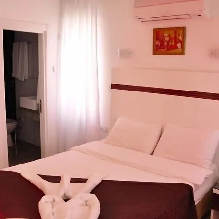 Otel Atalla 3*
